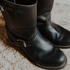 FRYE Veronica Short Boots Black Leather Buckle
